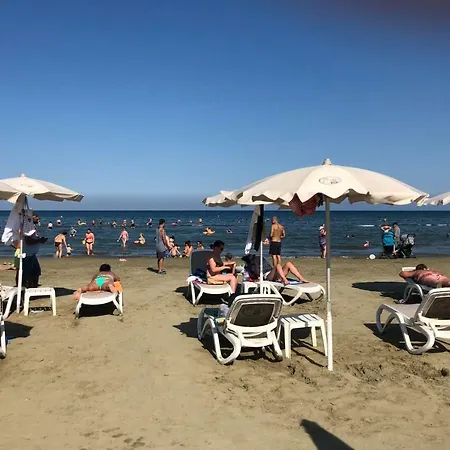 Sea Side Finicudes