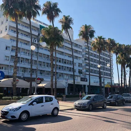 Sea Side Finicudes 公寓 拉纳卡